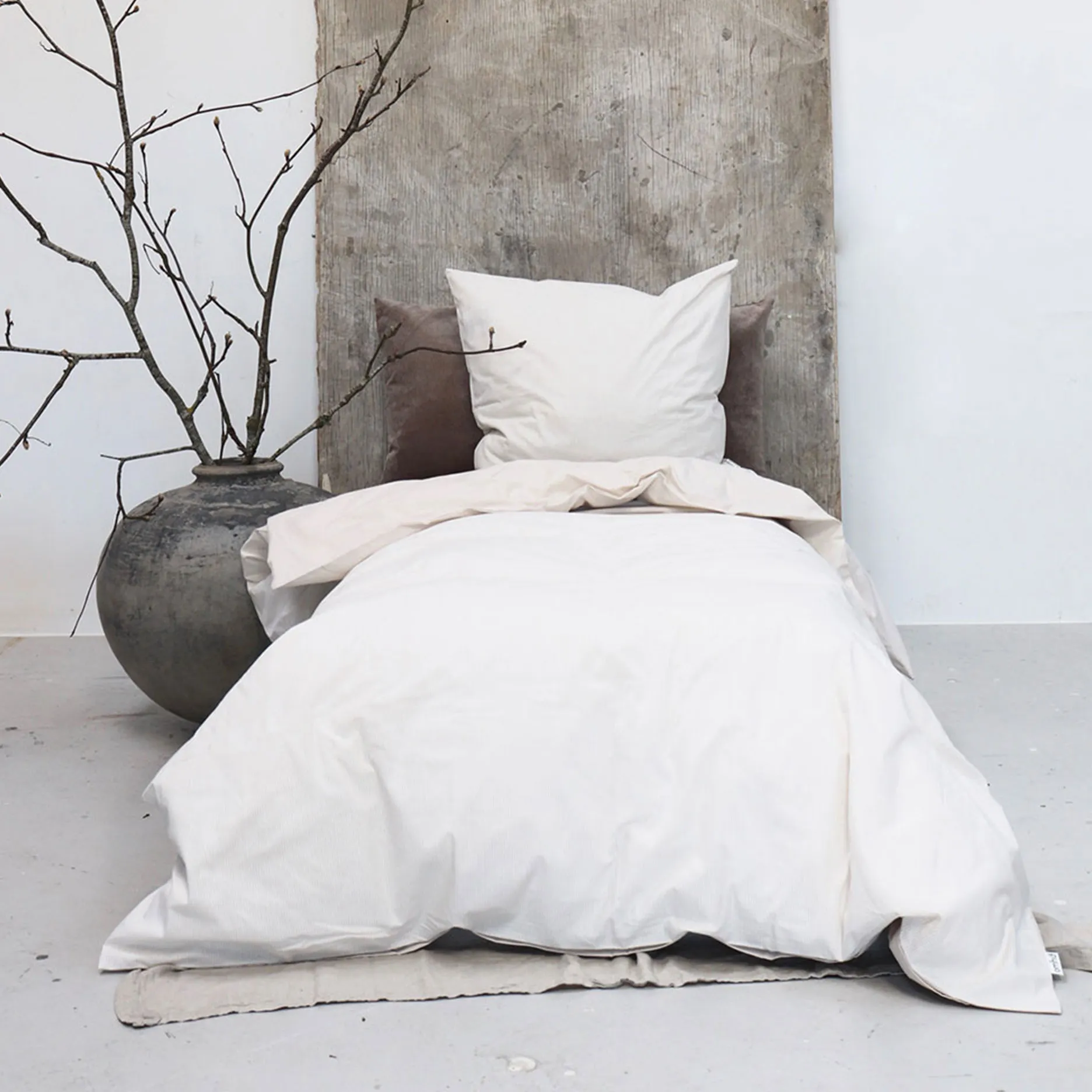 Perversion opstrøms retfærdig Køb OMHU Mini strib sengetøj 140x220 cm sand/hvid lige her! | Lækker  kvalitet | Hurtig fragt!