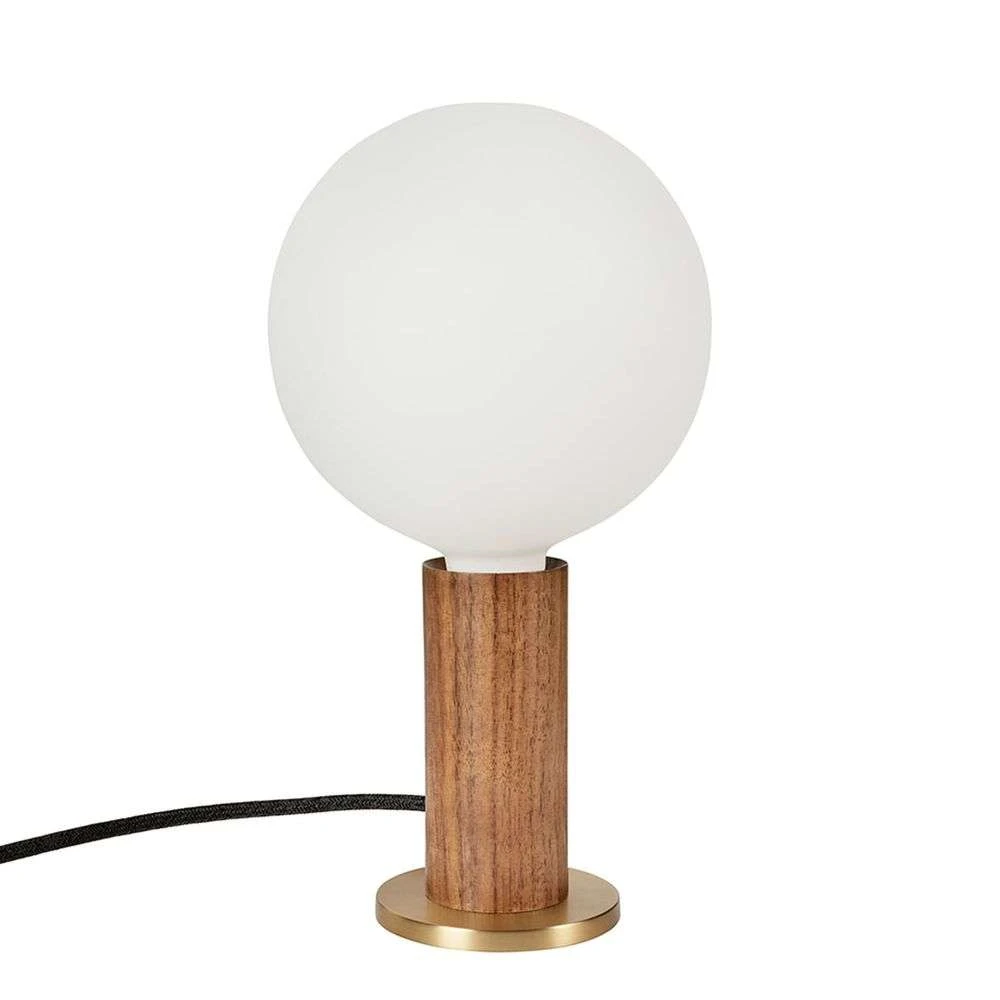 walnut knuckle lampe de table avec sphere iv - tala