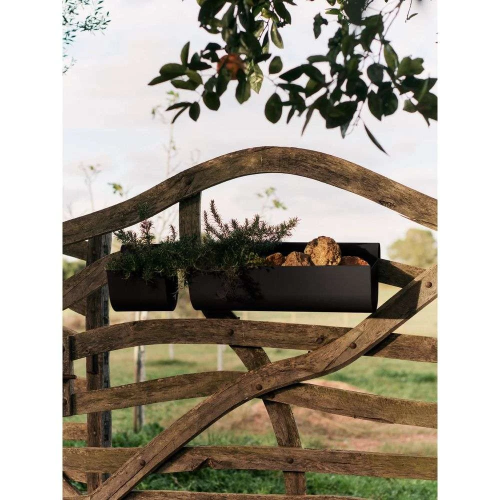 Uma Pflanzenkübel/Blumenkasten Large Black Ferm Living
