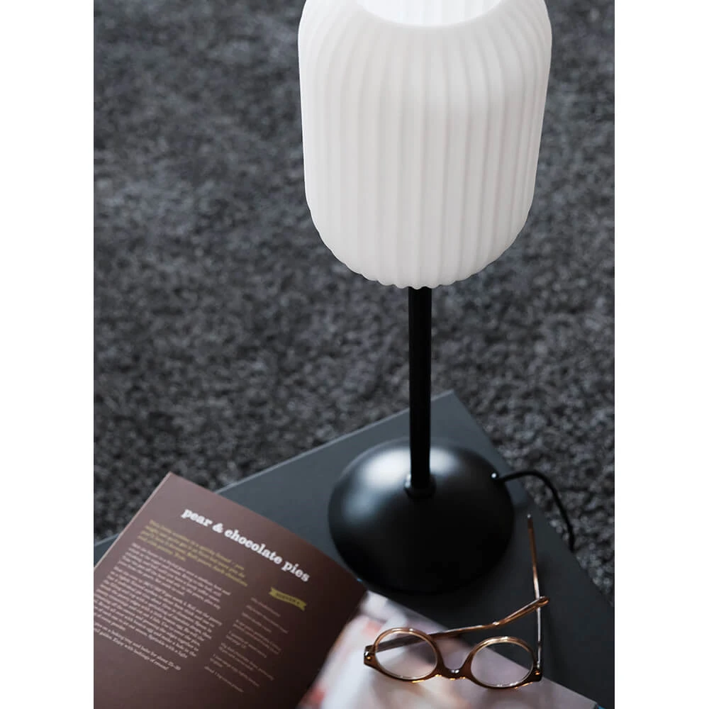 Riflet Bordlampe Opal DybergLarsen Riflet Bordlampe Opal DybergLarsen