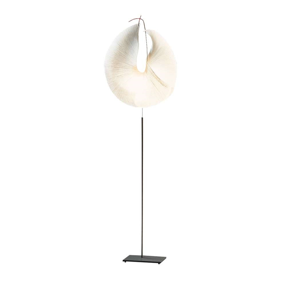 Ingo Maurer Yoruba Rose Gulvlampe