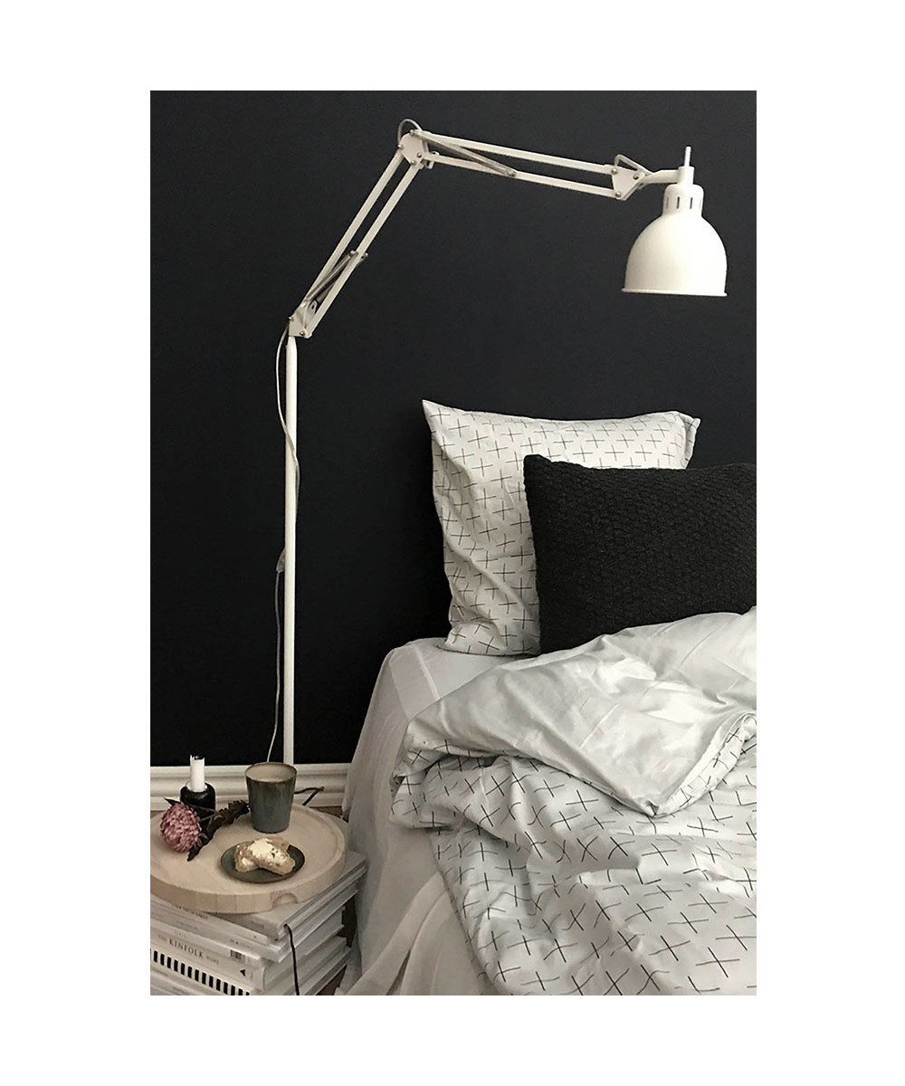 Frandsen Job Gulvlampe Mat Hvid Frandsen