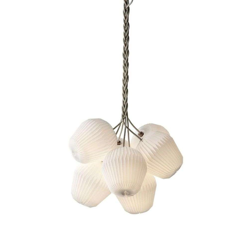 Le Klint – The Bouquet Chandelier 7 Papper