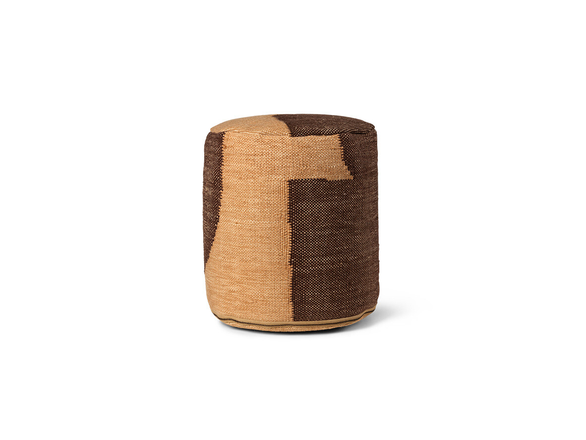 ferm LIVING – Forene Cylinder Pouf Tan/Chocolate