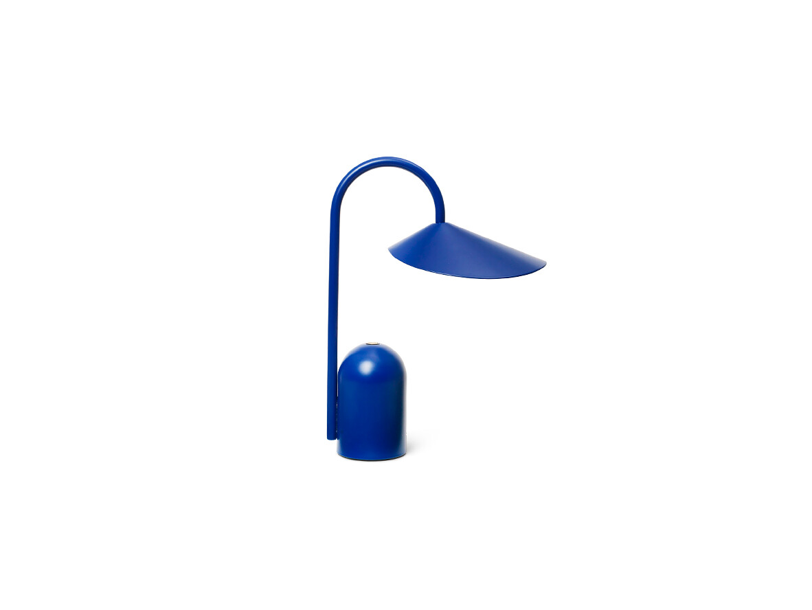 ferm LIVING – Arum Portable Bordslampa Bright Blue ferm LIVING