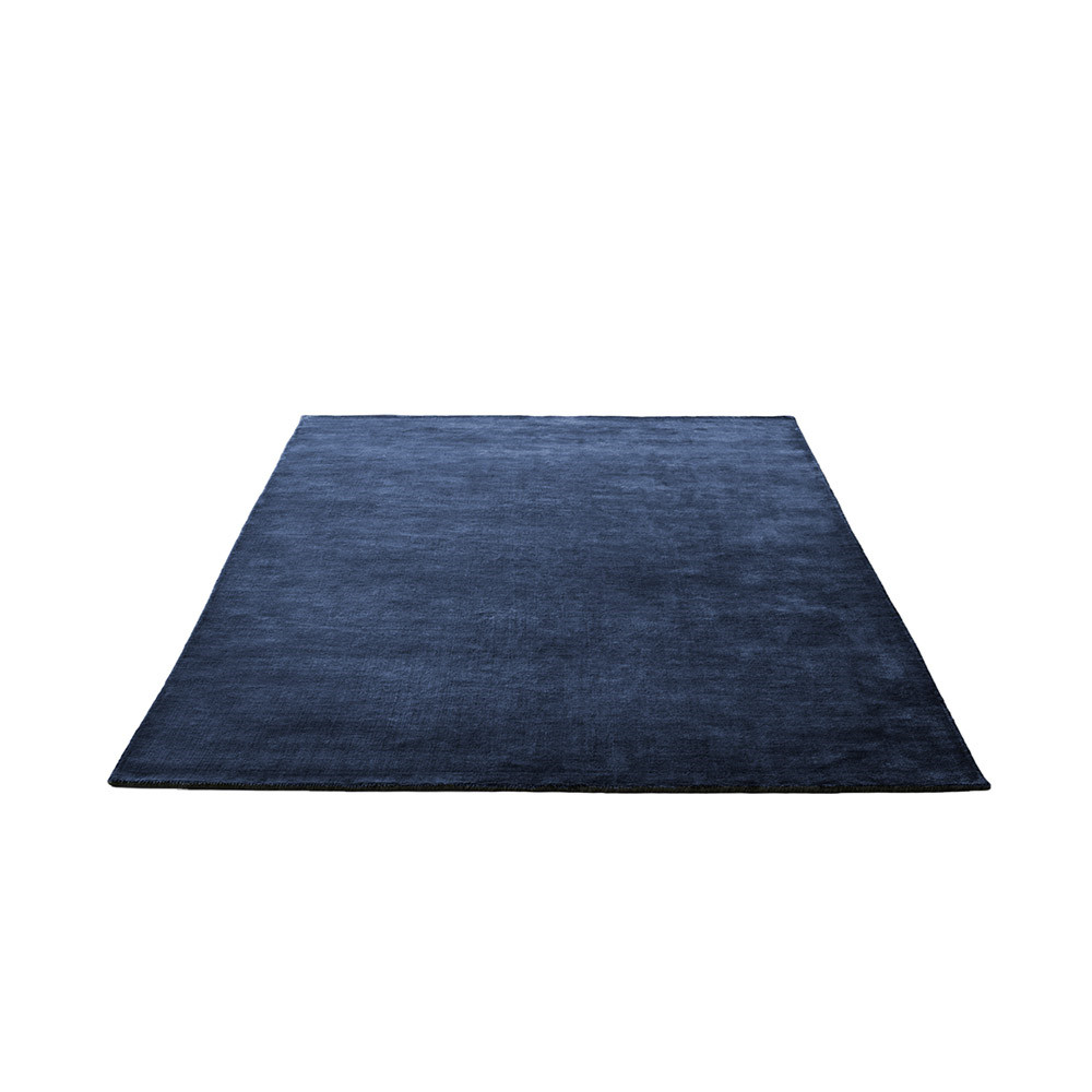 &tradition The Moor Rug AP7 200×300 Blue Midnight