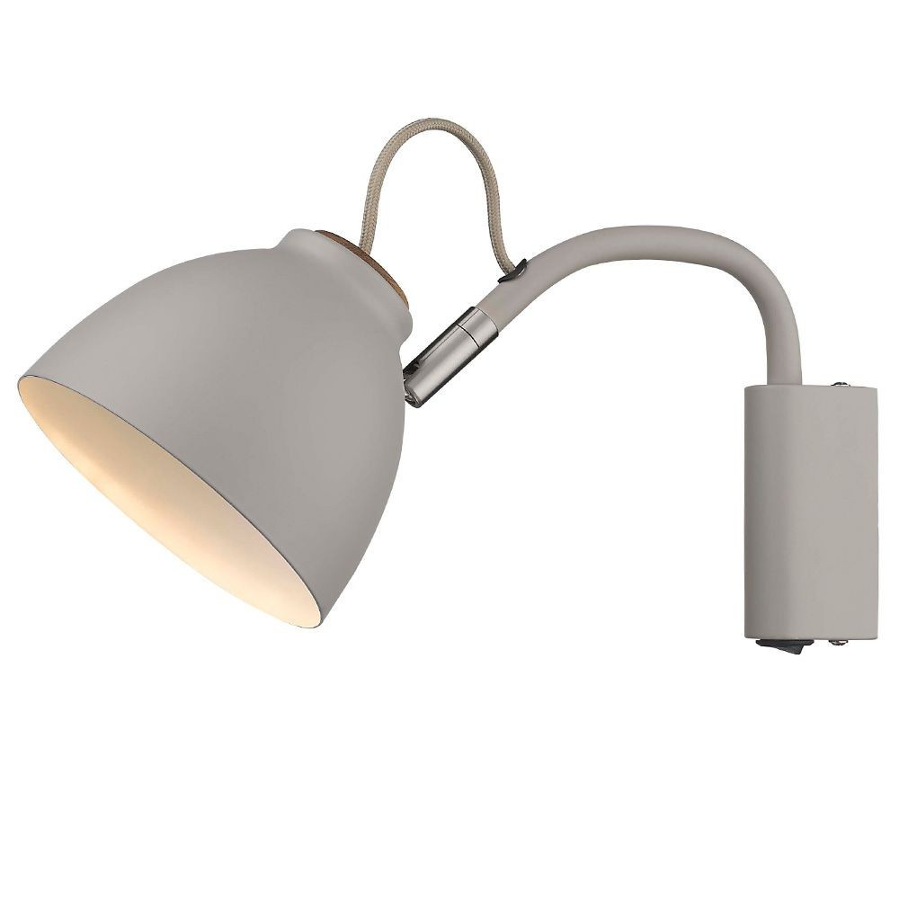 Halo Design – Nivå Vägglampa Grey/Wood