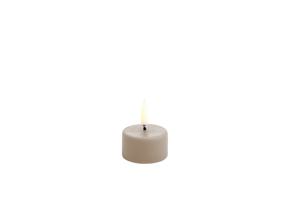 Uyuni Lighting – Värmeljus w/Battery 3,9×2,1cm Sandstone Uyuni Lighting