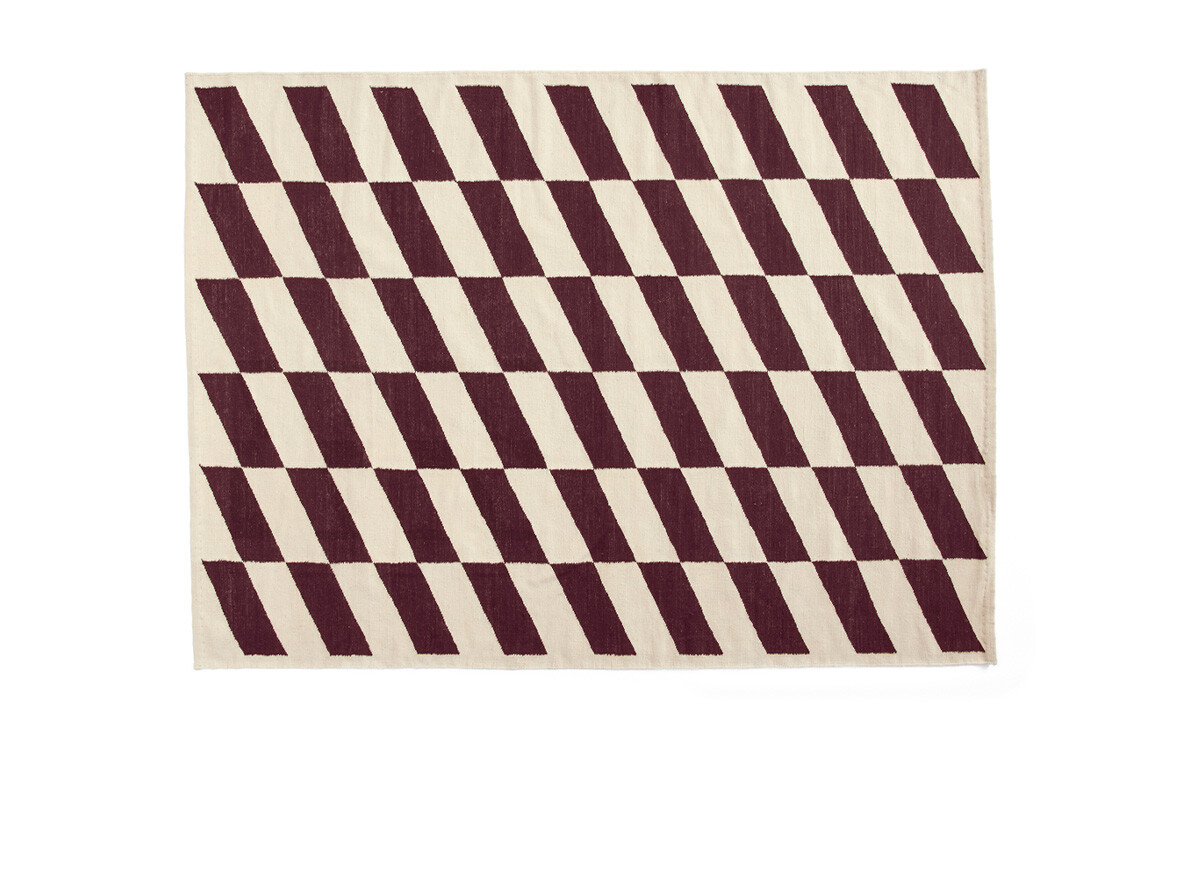 HAY – Shift Kelim Rug 170×240 Burgundy Hay