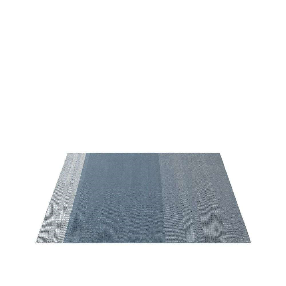 Muuto Varjo Rug 170×240 Blue