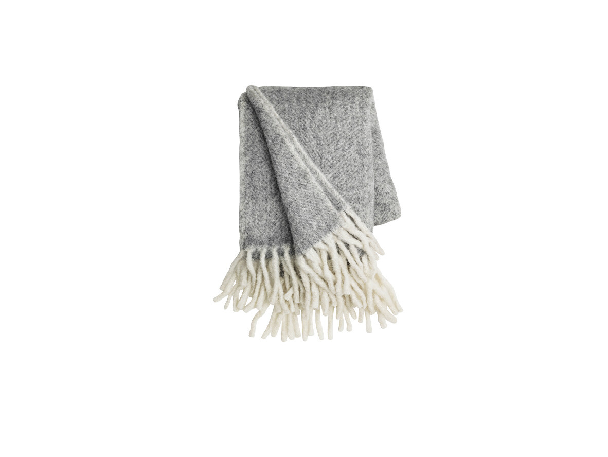 Cozy Living – Mathea Throw Herringbone Grey Cozy Living