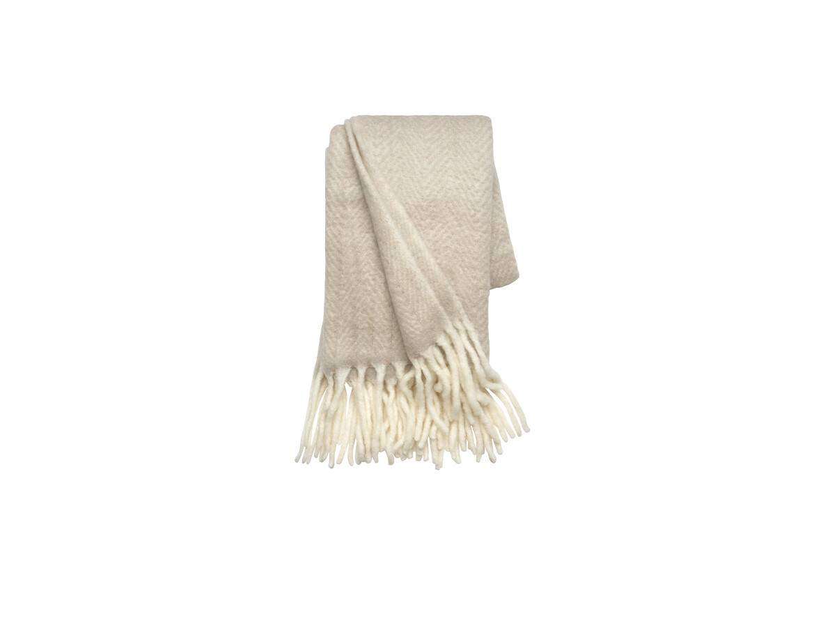 Cozy Living – Mathea Throw Herringbone Alpaca Cozy Living