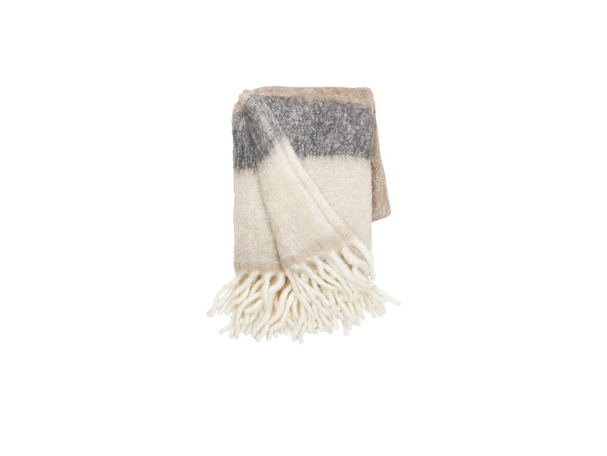 Cozy Living Hemtillbehör – Mathea Throw Striped Taupe Cozy Living