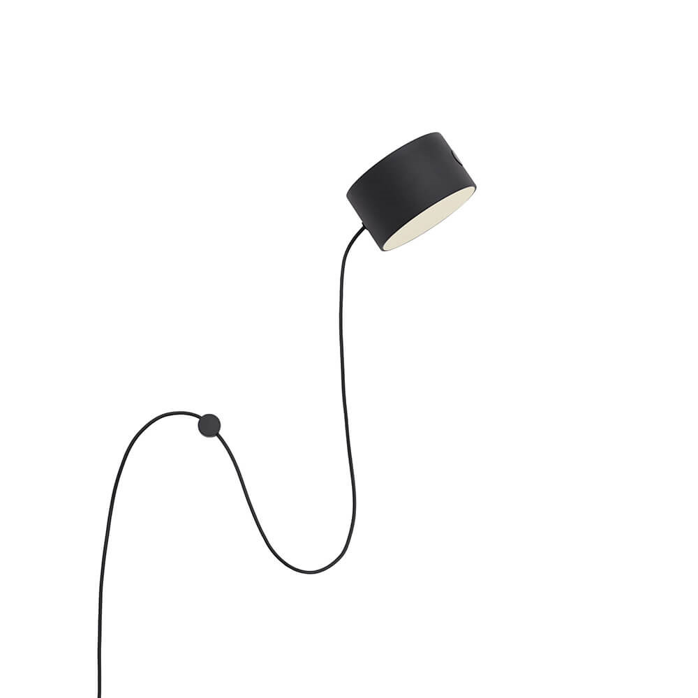 Muuto – Post Vägglampa Black