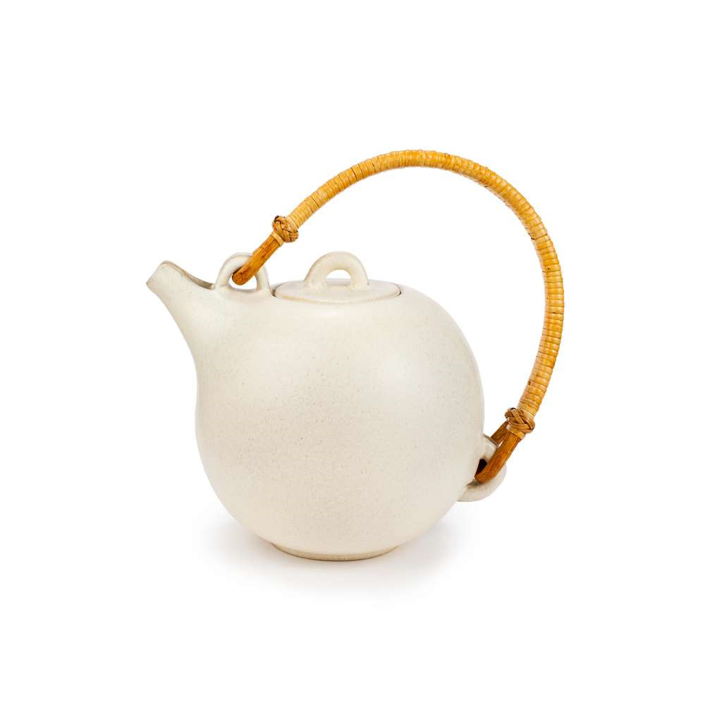 Spring Copenhagen – Tea Pot Cream white no. 63