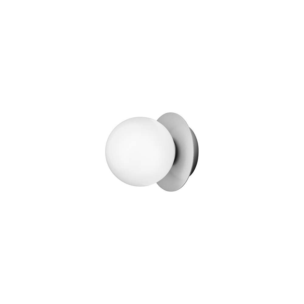 Nuura - Liila 1 Small Væg-/Loftlampe IP44 Light Silver/Opal