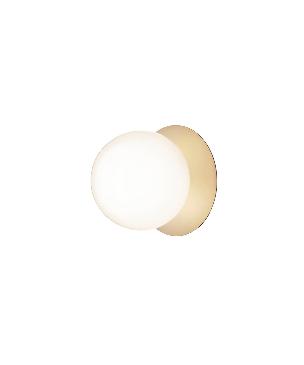 Liila 1 Large Væglampe/Loftlampe Nordic Gold/Opal White - Nuura Billede af Liila 1 Large Væglampe/Loftlampe Nordic Gold/Opal White - Nuura
