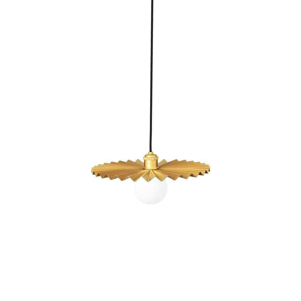 Image of Omega 35 Pendelleuchte Messing - Globen Lighting bei Lampenmeister.ch