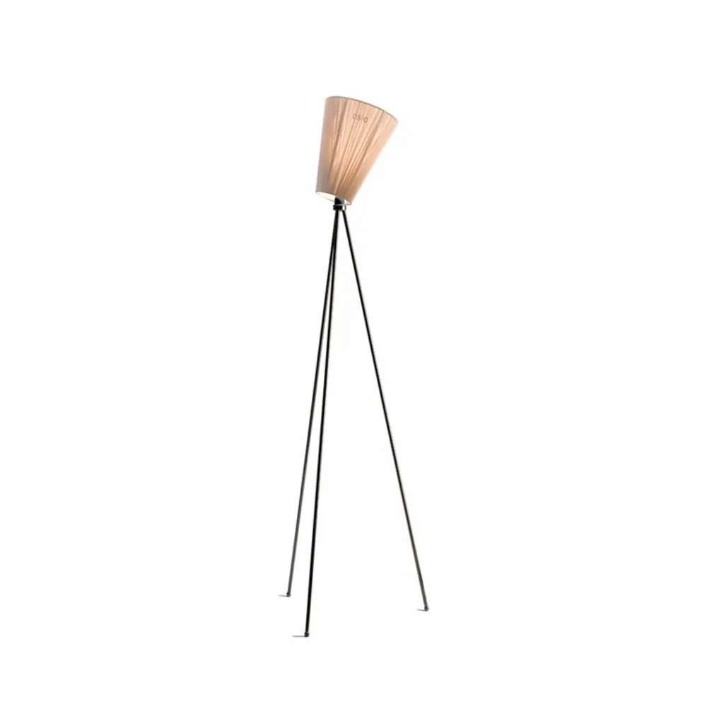 Northern – Oslo Wood Golvlampa Svart/Beige