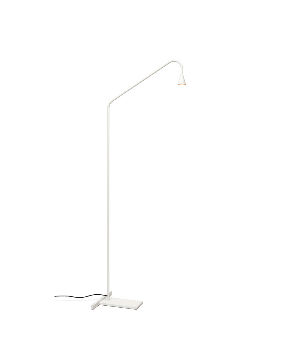 Trizo21 – Austere F Golvlampa Vit