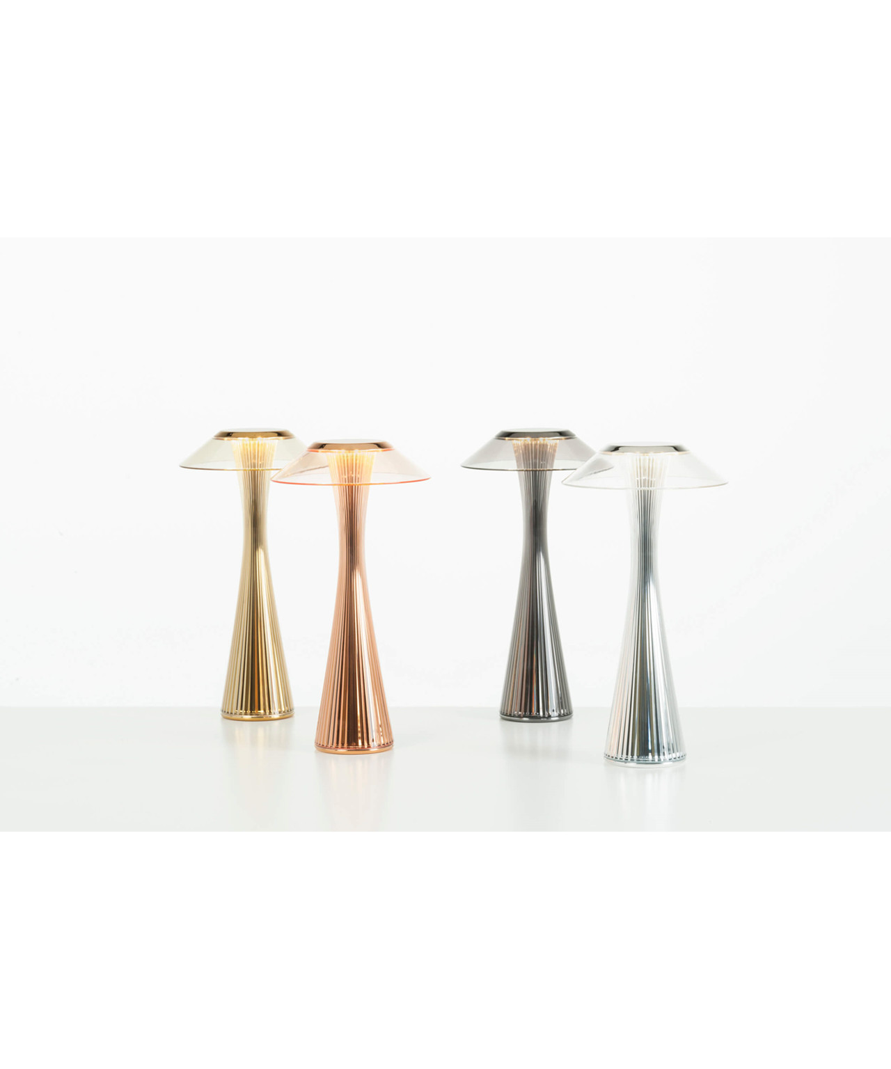 Space Bordlampe Titanium