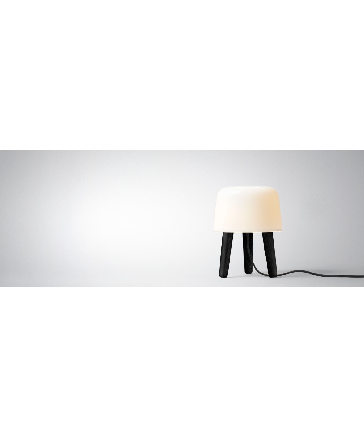 &Tradition Milk Na1 Bordlampe Sort &Tradition