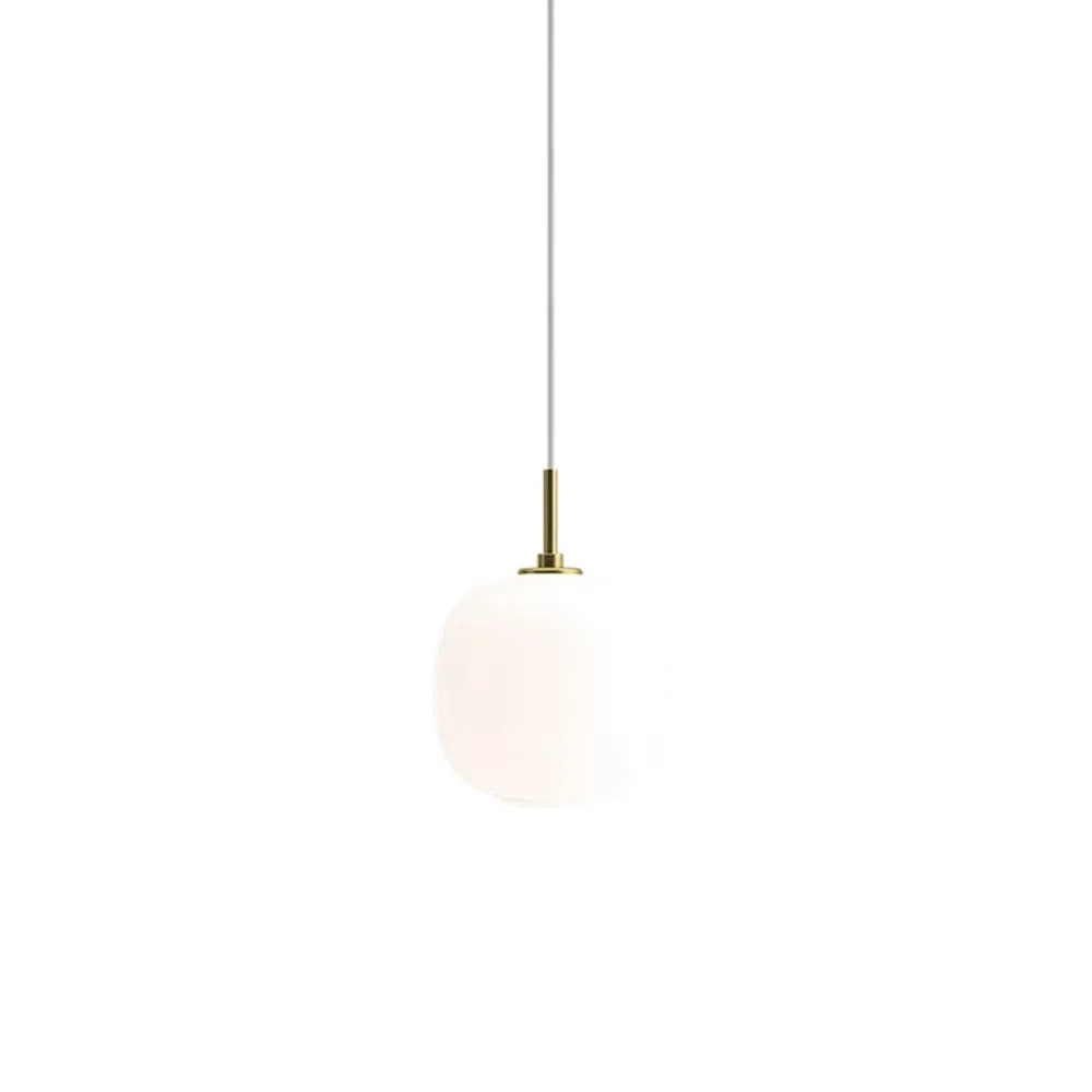 Louis Poulsen – VL45 Radiohus Taklampa Ø175 Brass/Glossy Opal Glass