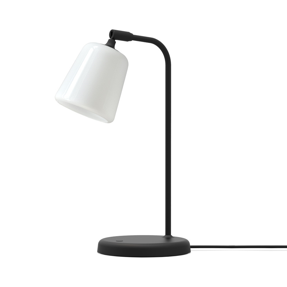 Material Bordslampa White Opal Glass - New Works Opal Vit